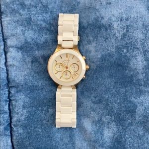 DKNY watch